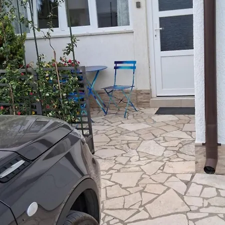 Mimi Veruda Porat * Pula