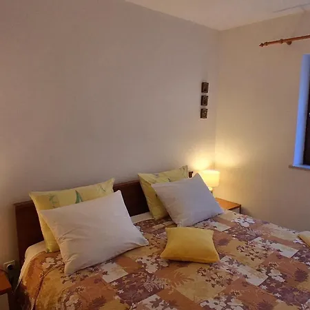 Mimi Veruda Porat Apartment *