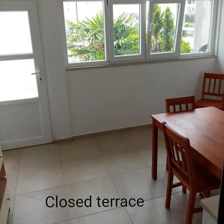 Mimi Veruda Porat Apartman *